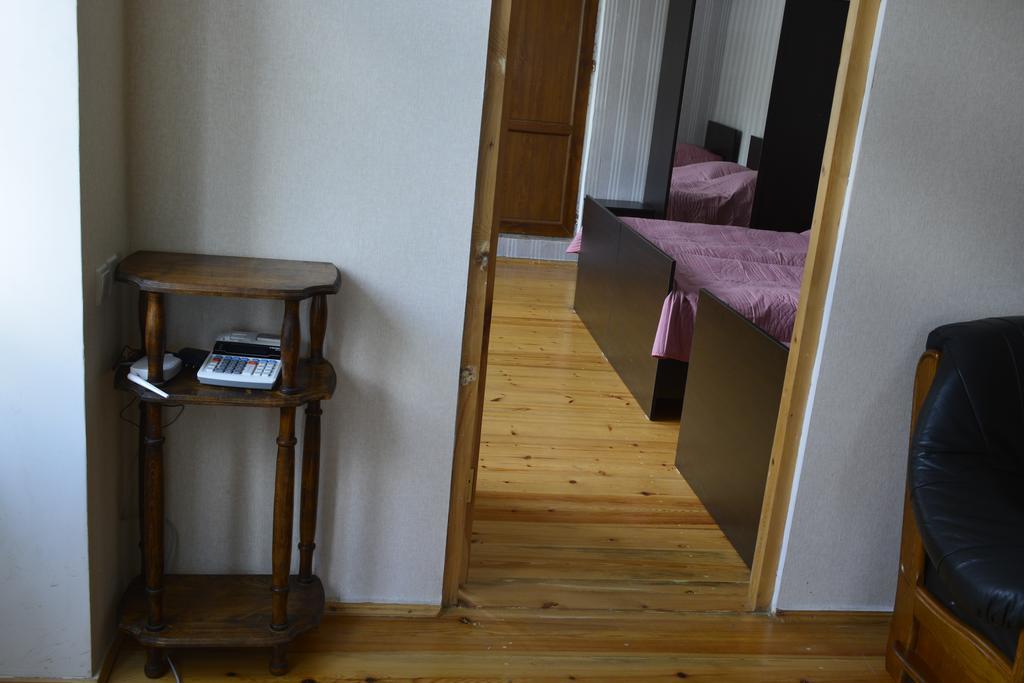 Zaza'S House Hotell Kazbegi Exteriör bild